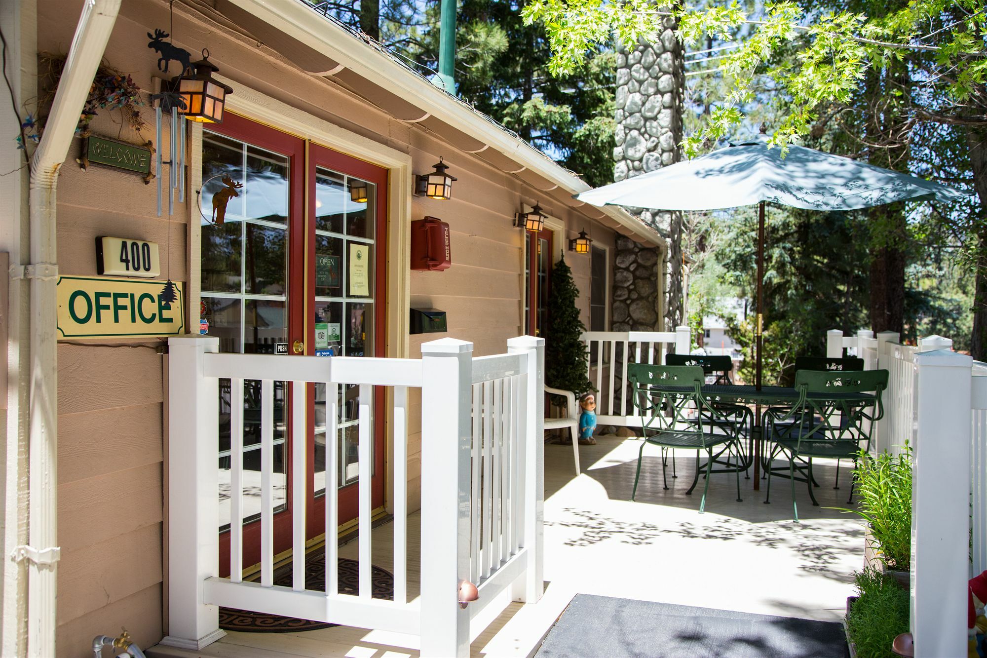 Lodge Sleepy Forest