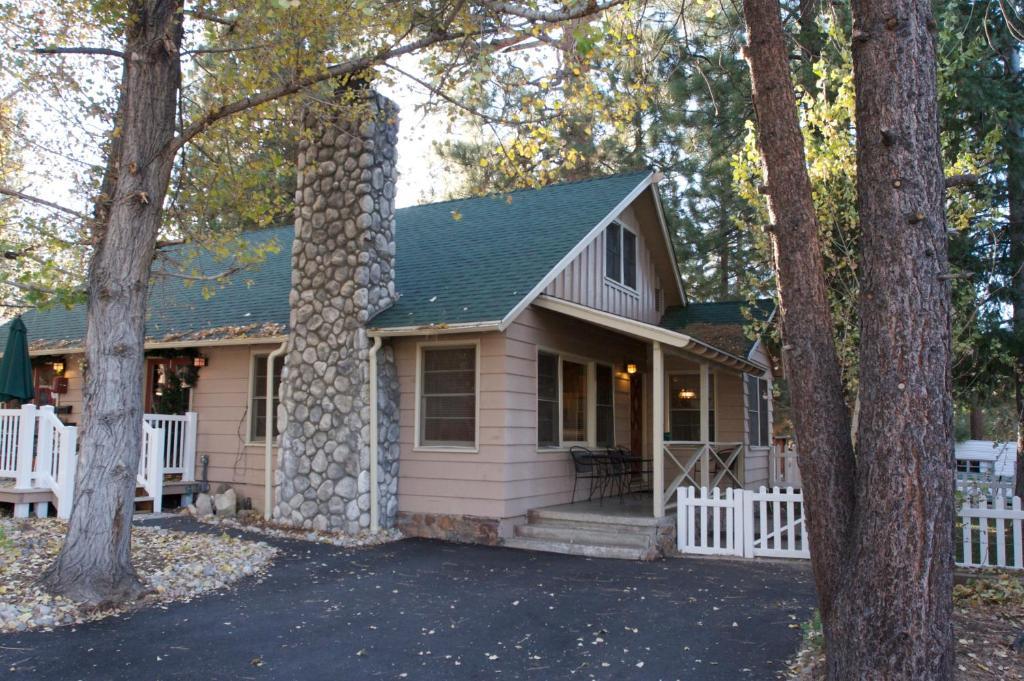 Lodge Sleepy Forest Big Bear Lake